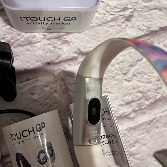 i TOUCH GO Activity Tracker peach & tie dye bands women and kids - Picture 2 of 8